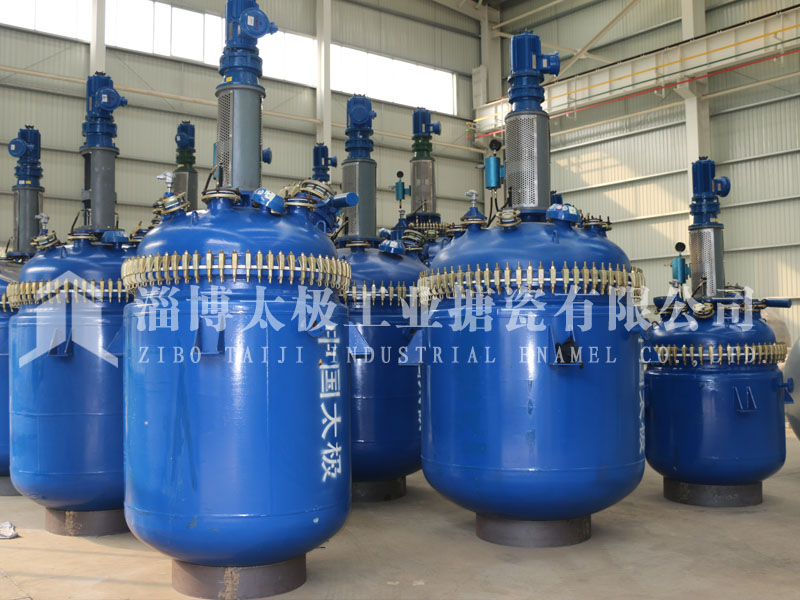 搪瓷反應(yīng)罐運(yùn)輸和儲(chǔ)存中的注意事項(xiàng) 搪瓷反應(yīng)罐運(yùn)輸和儲(chǔ)存中的注意事項(xiàng)