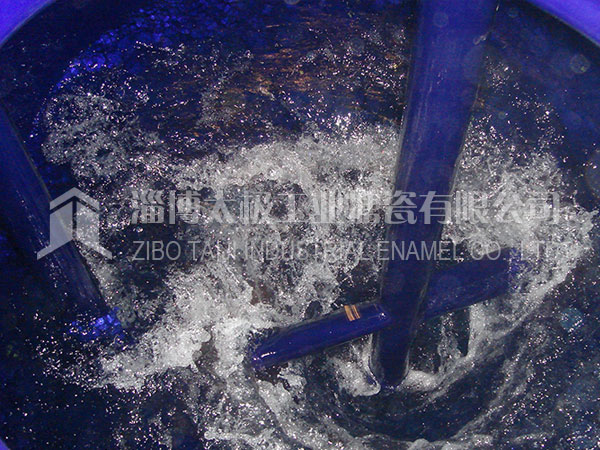 如何對(duì)搪瓷反應(yīng)釜物料進(jìn)行實(shí)時(shí)酸堿度檢測(cè)？